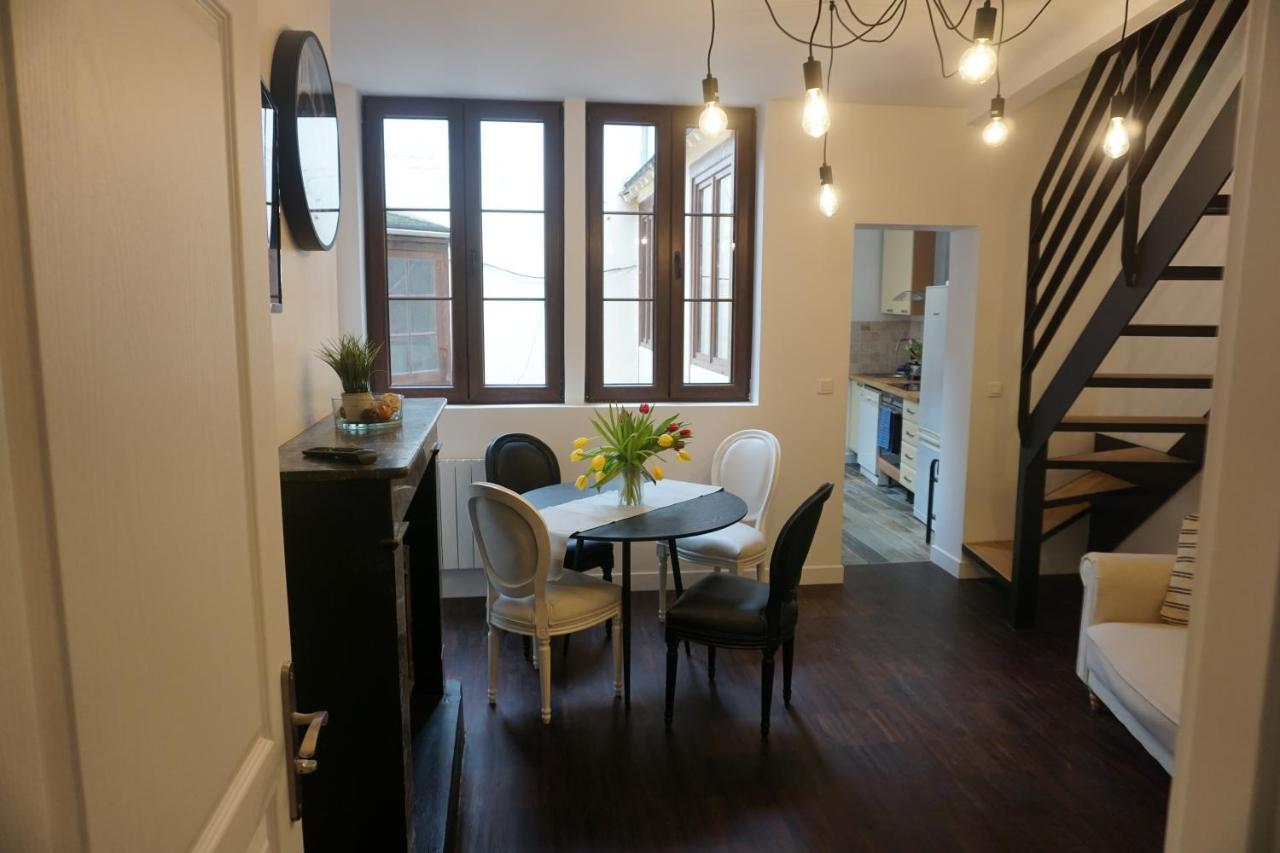 Ferienwohnung Les 3 Rois Romorantin-Lanthenay Exterior foto