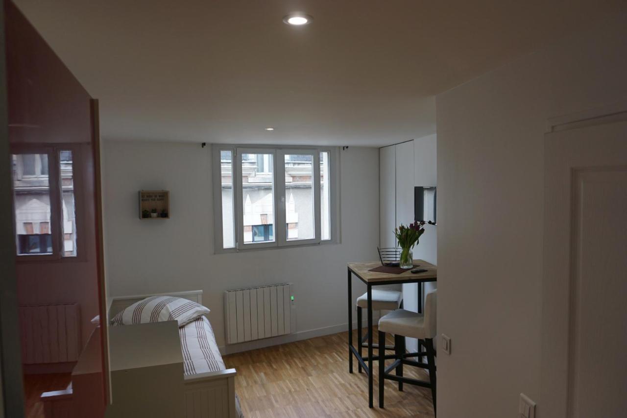 Ferienwohnung Les 3 Rois Romorantin-Lanthenay Exterior foto