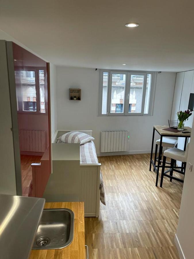 Ferienwohnung Les 3 Rois Romorantin-Lanthenay Exterior foto